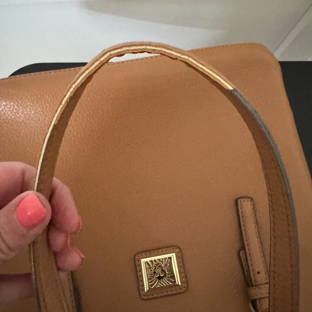 Anne Klein Shoulder Bag‎ Purse Tan